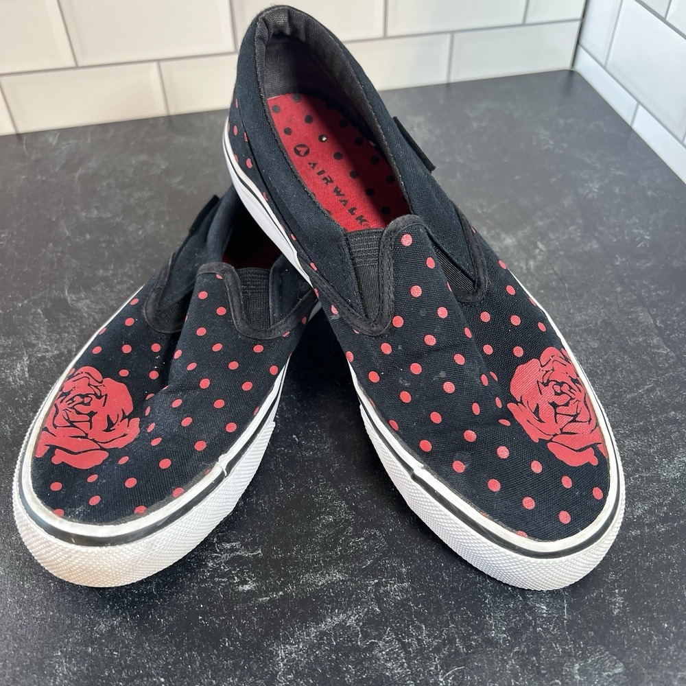 Airwalk Women's Slip-On Canvas Sneakers Size 7 Black Red Rose Polka Dot Shoes